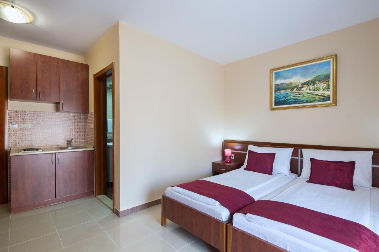Apartmani Salus Μπούντβα Εξωτερικό φωτογραφία