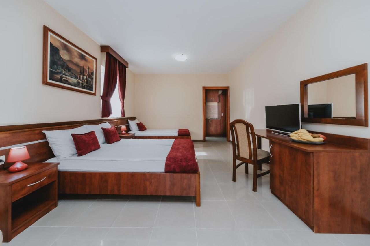 Apartmani Salus Μπούντβα Εξωτερικό φωτογραφία